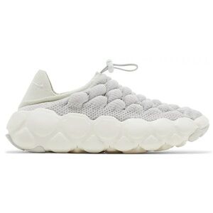 Nike Flyknit Haven Platinum Violet Sea Glass Women’s size 9 NEW!!!